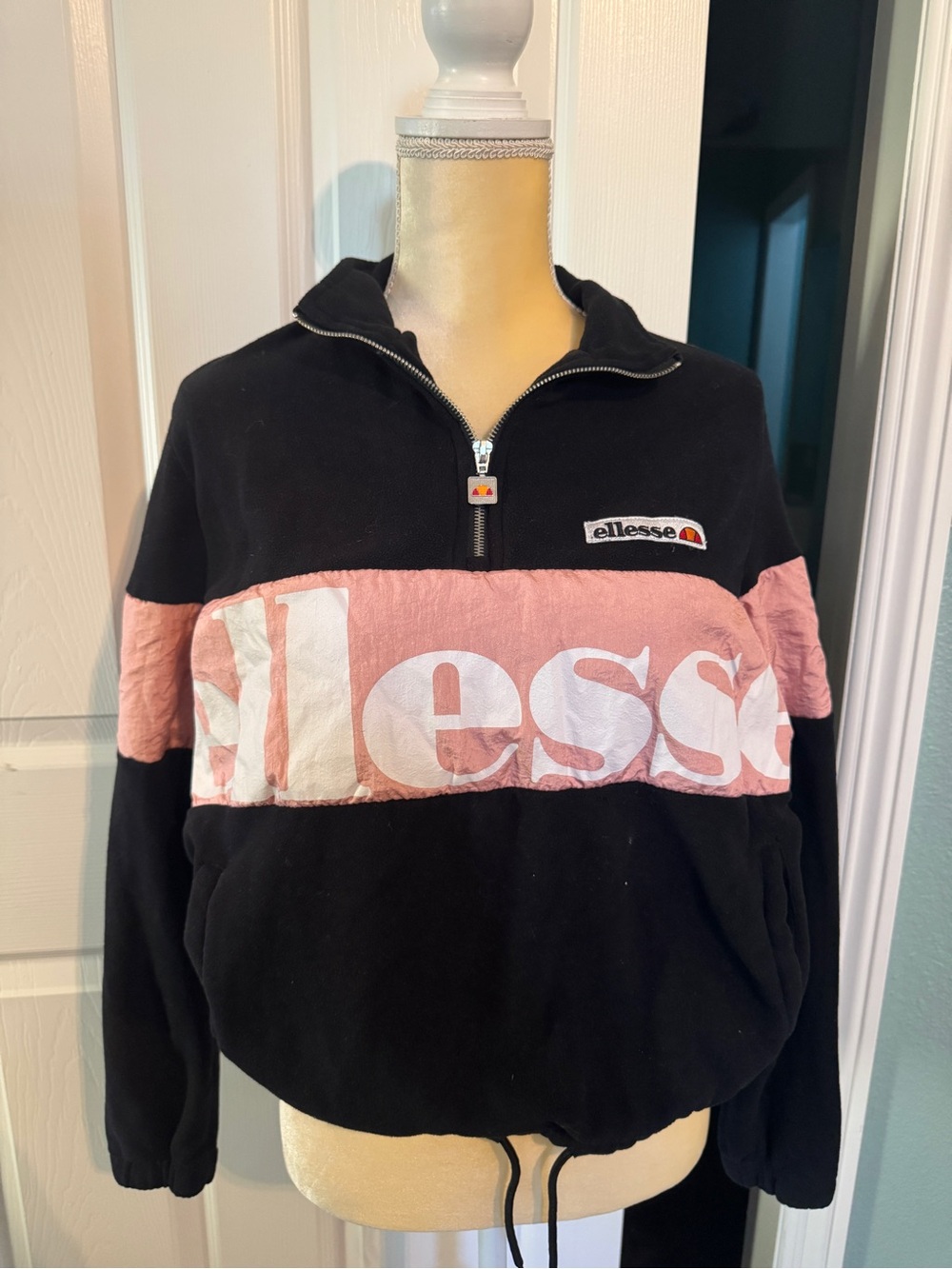 Ellesse Women’s US 4 Black Pink Logo 1/4 Zip Fleece Pullover